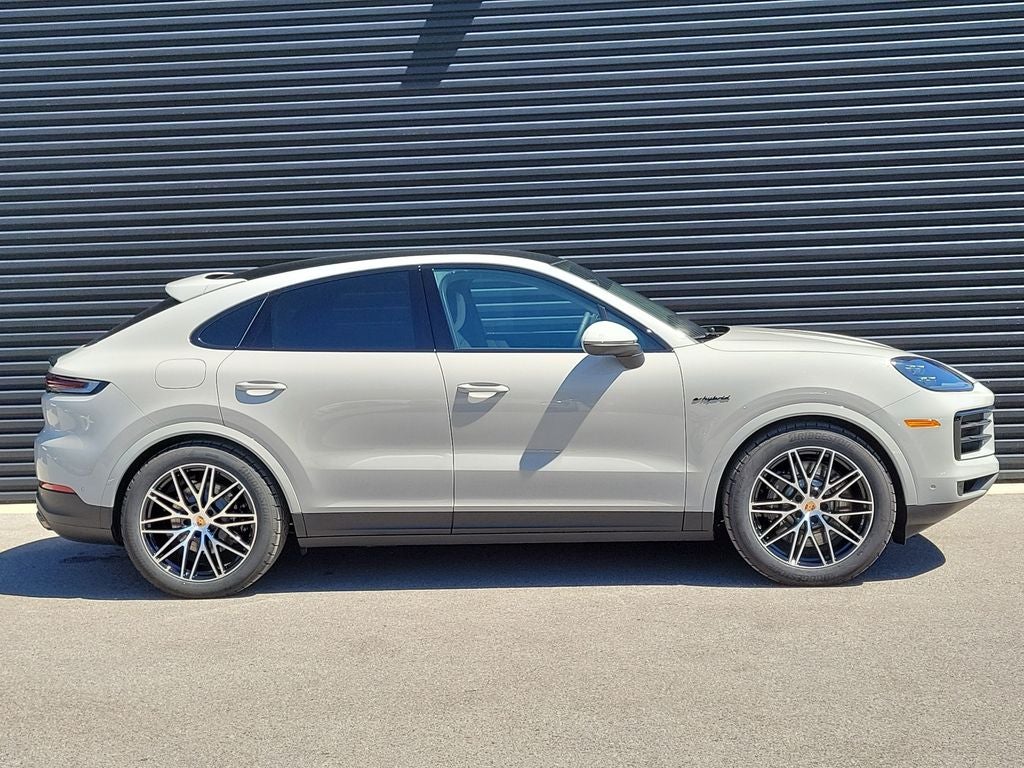 2026 Porsche Cayenne E-Hybrid Coupe Base