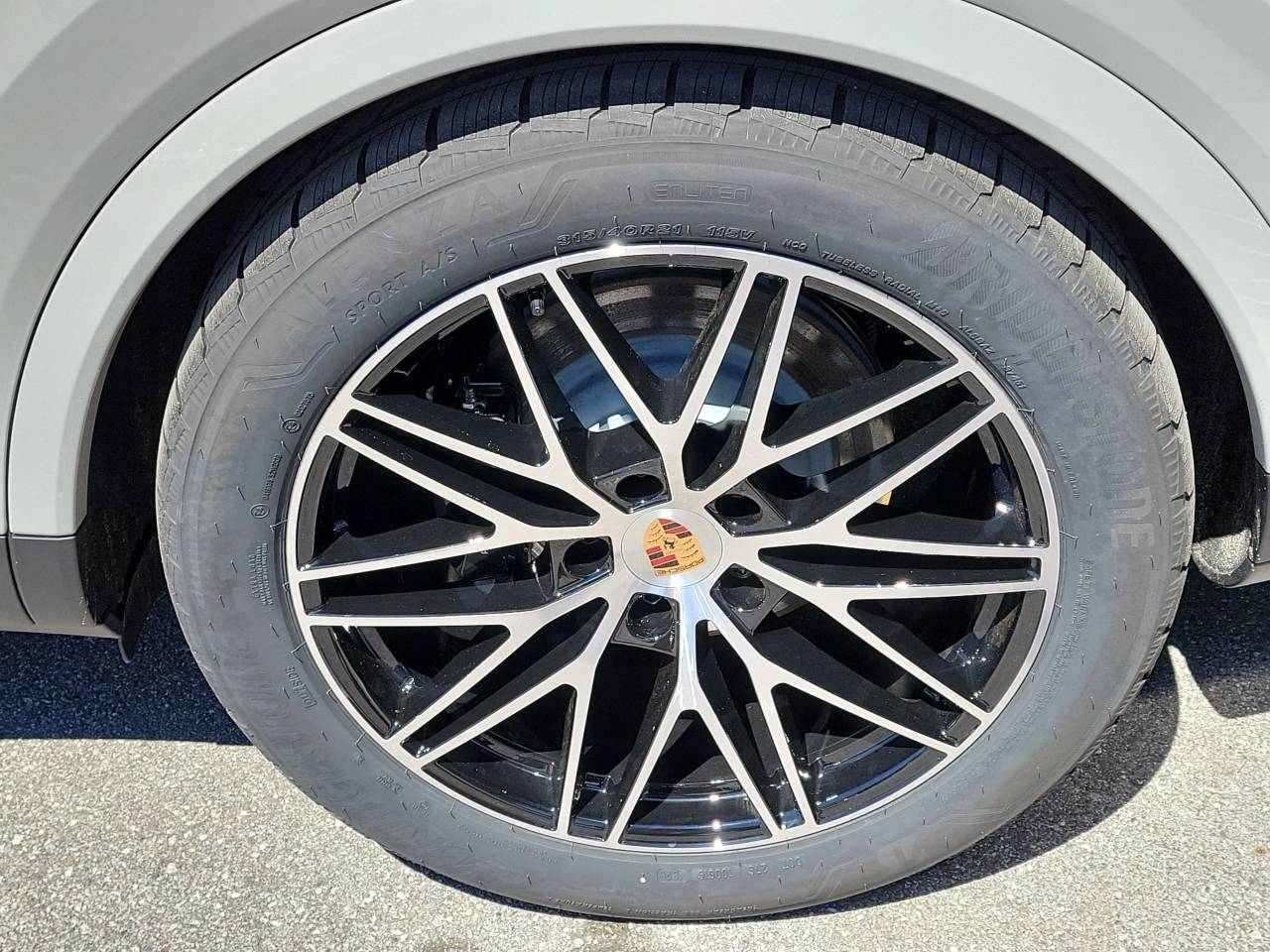 2026 Porsche Cayenne E-Hybrid Coupe Base