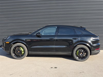 2026 Porsche Cayenne E-Hybrid Coupe Base