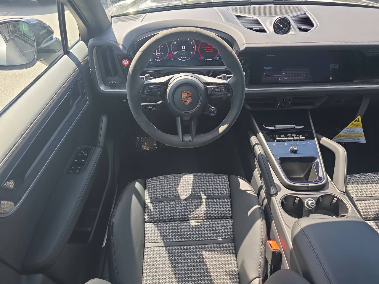 2026 Porsche Cayenne E-Hybrid Coupe Base