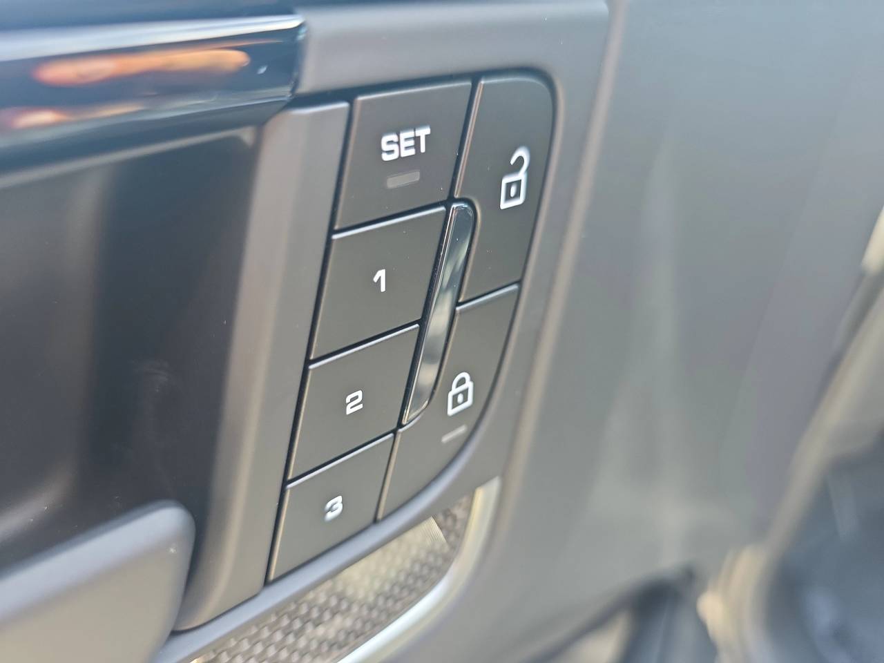 2026 Porsche Cayenne E-Hybrid Coupe Base