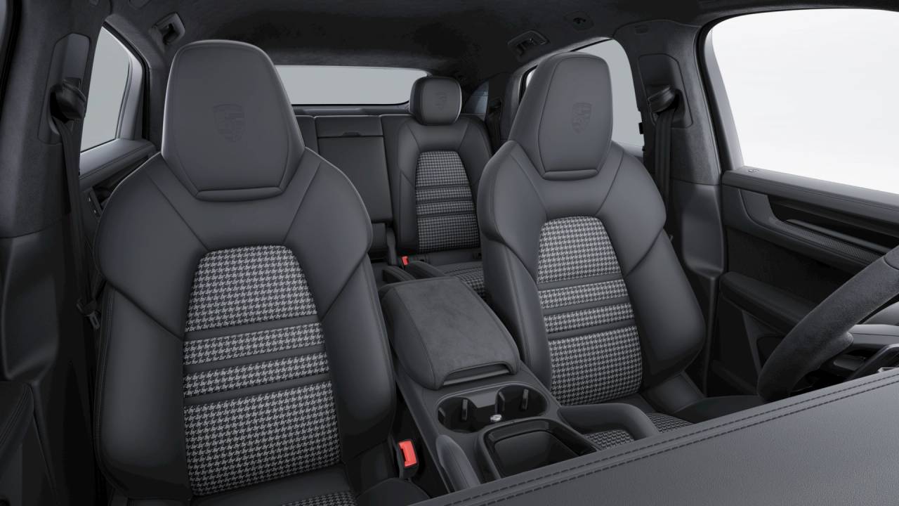 2026 Porsche Cayenne Coupe GTS