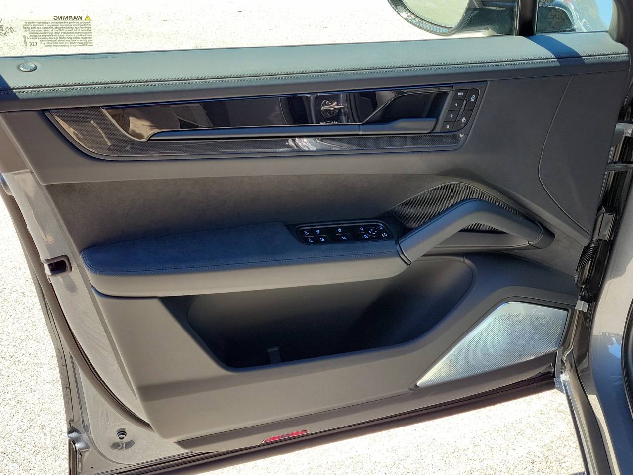 2026 Porsche Cayenne Coupe GTS