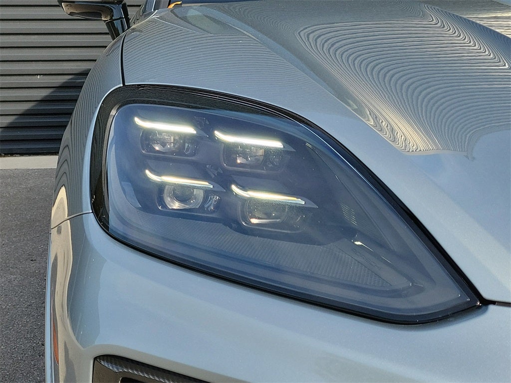 2026 Porsche Cayenne Coupe GTS