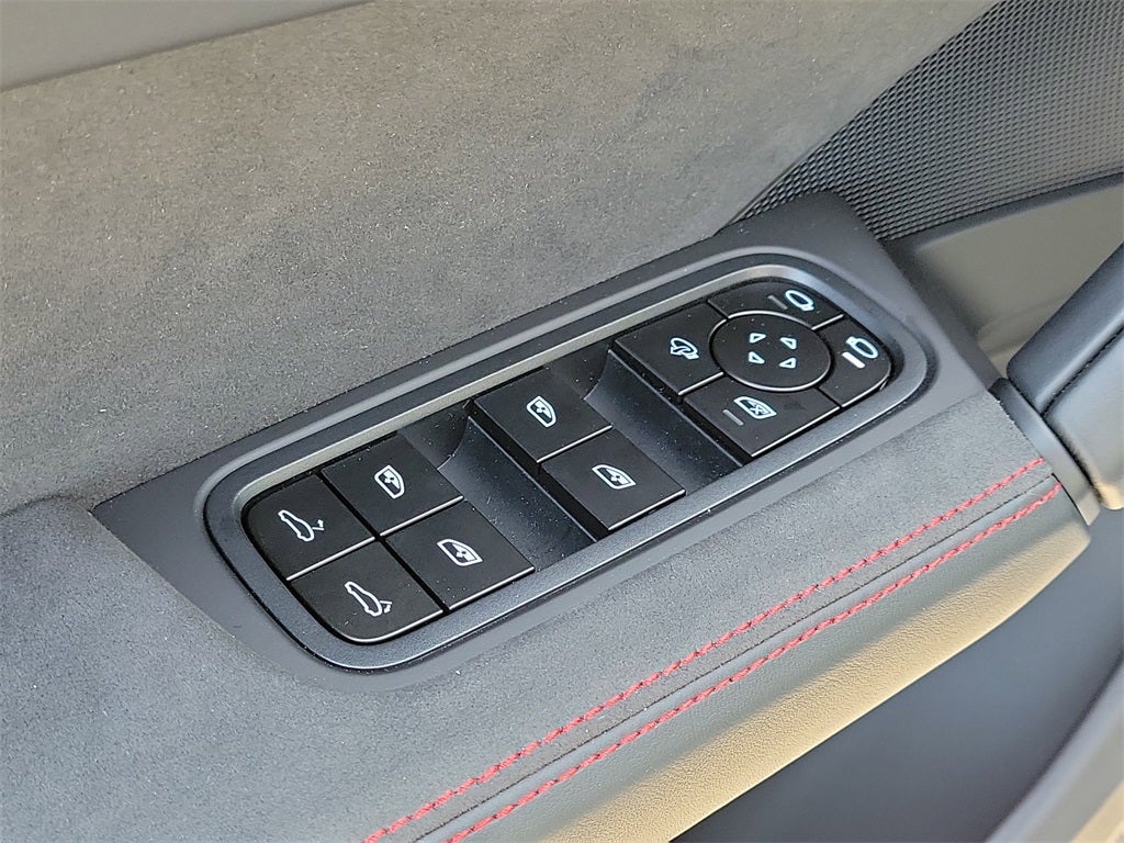 2026 Porsche Cayenne Coupe GTS