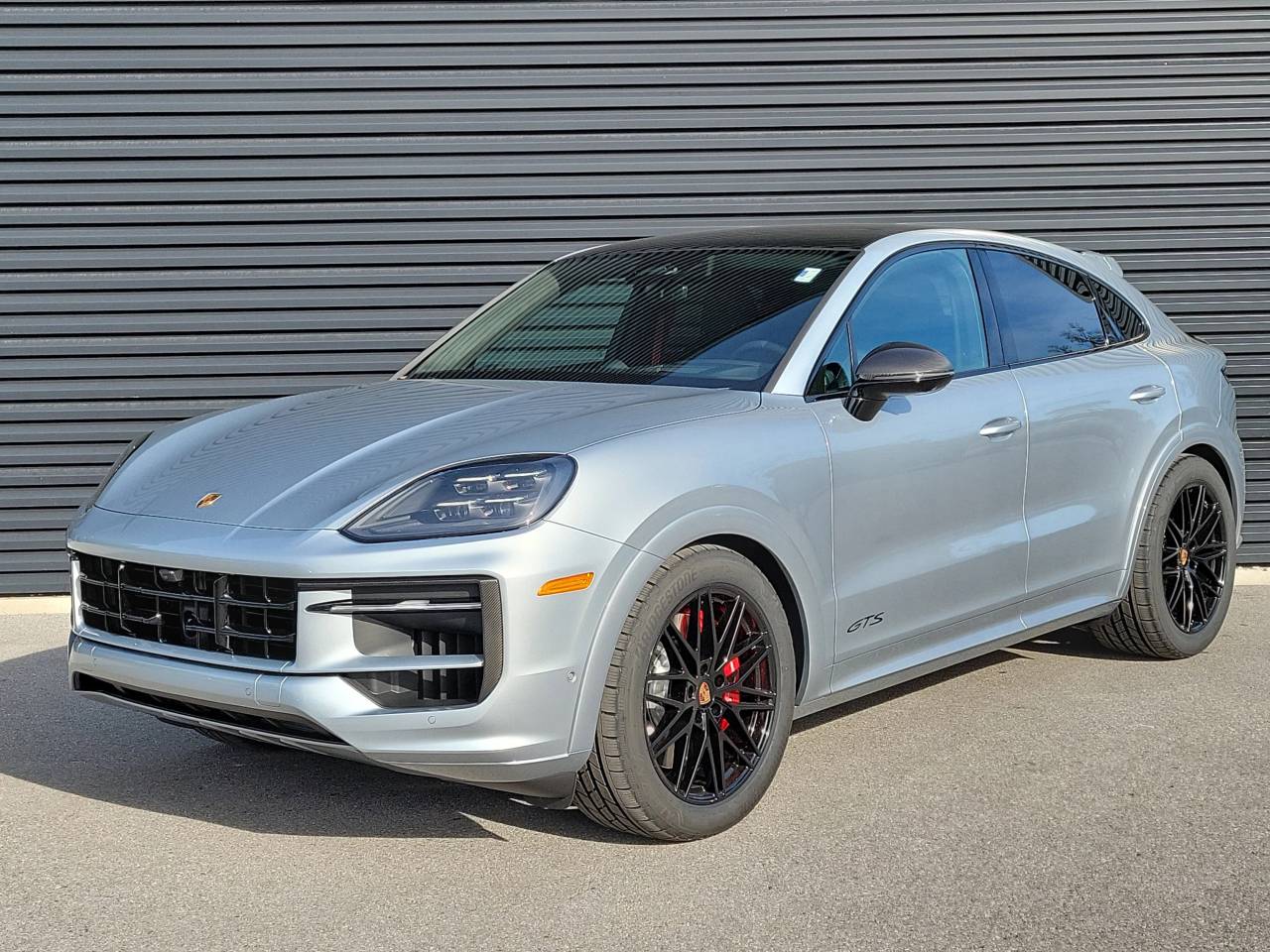 2026 Porsche Cayenne Coupe GTS