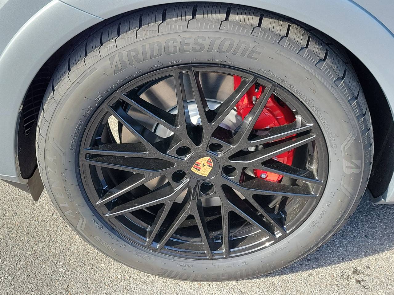 2026 Porsche Cayenne Coupe GTS