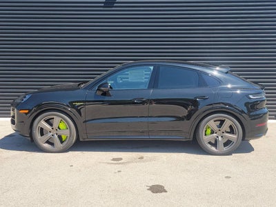 2026 Porsche Cayenne E-Hybrid Coupe Turbo