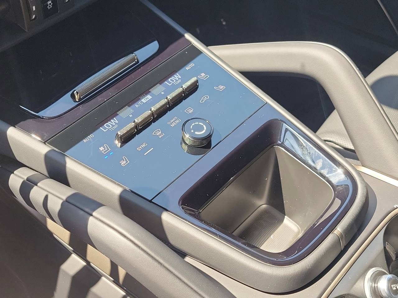 2026 Porsche Cayenne E-Hybrid Coupe Turbo