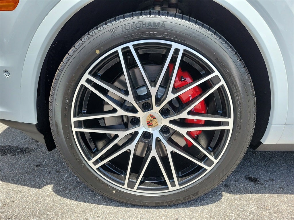 2025 Porsche Cayenne E-Hybrid Coupe S