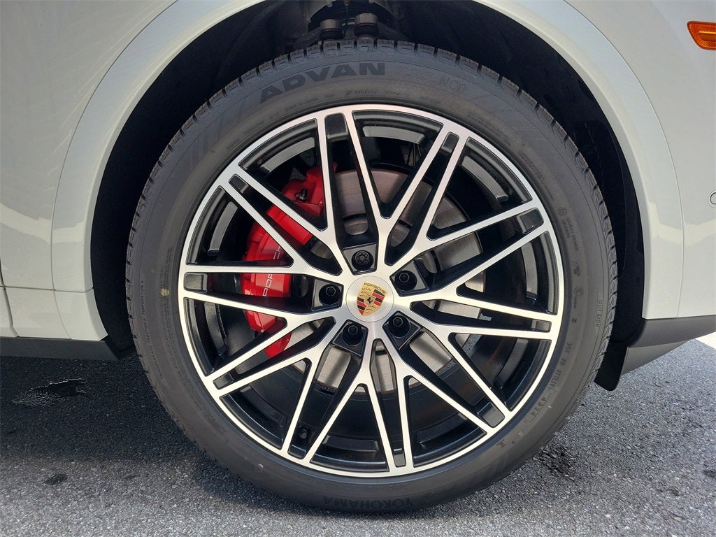 2025 Porsche Cayenne E-Hybrid Coupe S