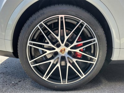 2025 Porsche Cayenne E-Hybrid Coupe S