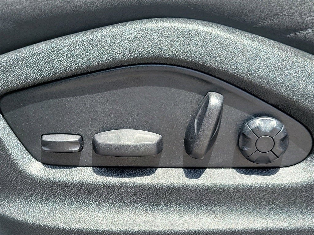 2025 Porsche Cayenne E-Hybrid Coupe S