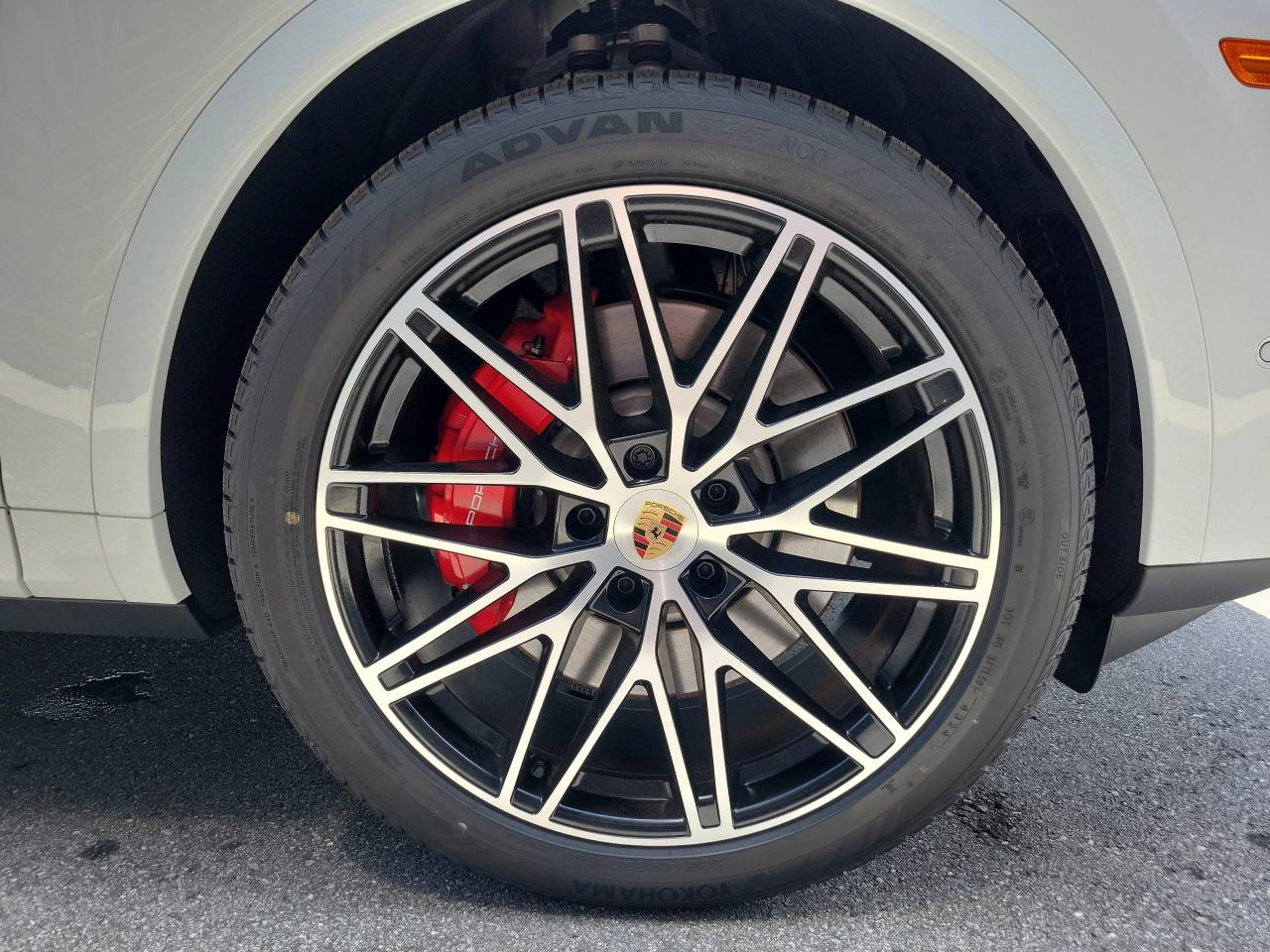 2025 Porsche Cayenne E-Hybrid Coupe S