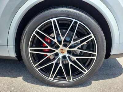 2025 Porsche Cayenne E-Hybrid Coupe S