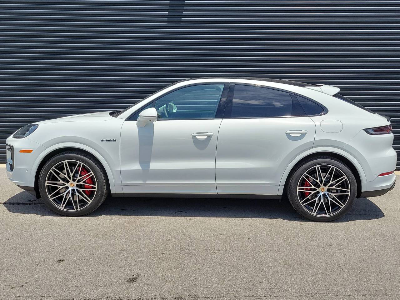 2025 Porsche Cayenne E-Hybrid Coupe S