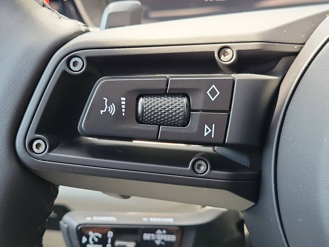 2025 Porsche Cayenne E-Hybrid Coupe S