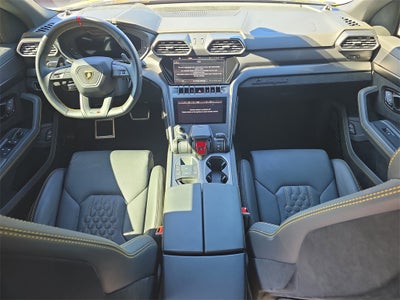 2023 Lamborghini Urus Performante