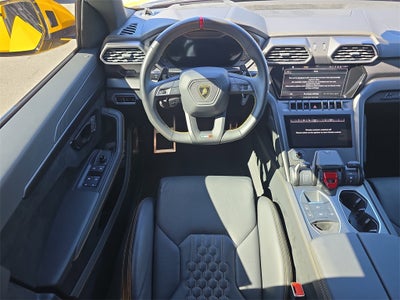 2023 Lamborghini Urus Performante