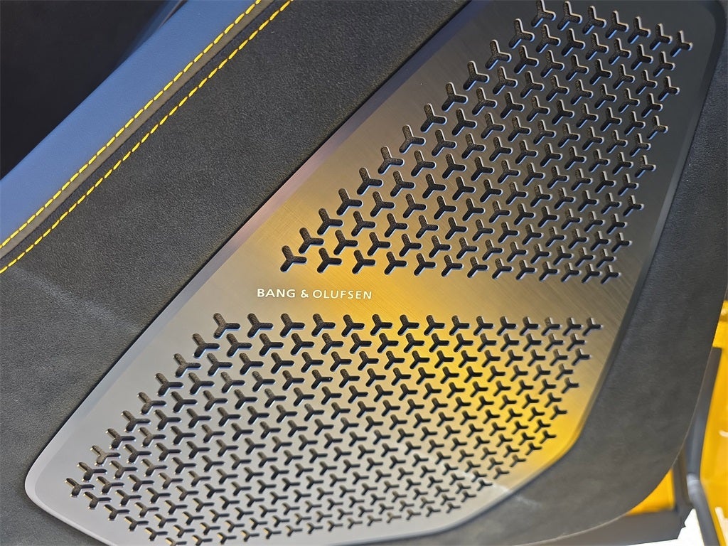 2023 Lamborghini Urus Performante