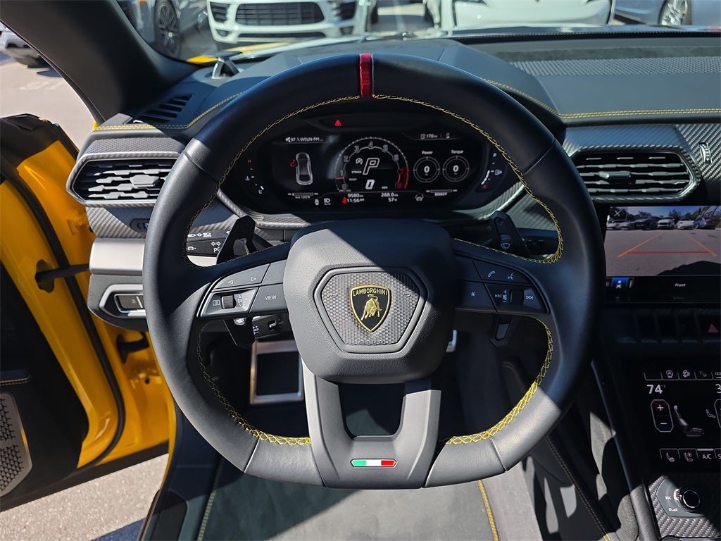 2023 Lamborghini Urus Performante