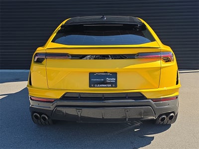 2023 Lamborghini Urus Performante